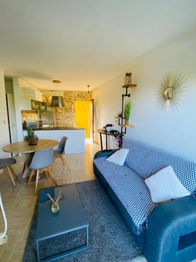 Appartement Cote D'Azur Plage - Piscine - Tennis Вільнев-Лубе Екстер'єр фото
