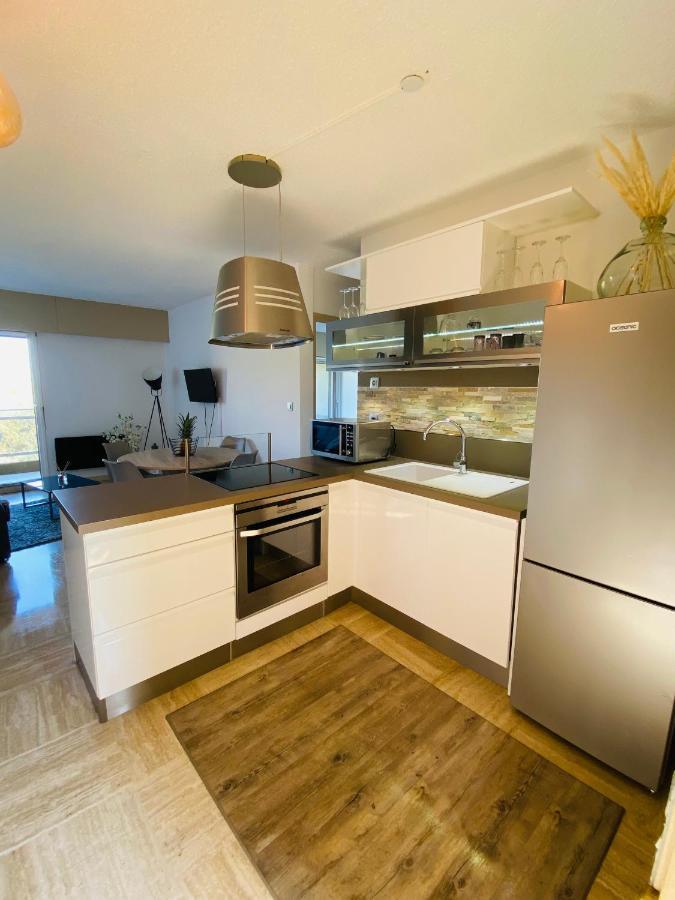 Appartement Cote D'Azur Plage - Piscine - Tennis Вільнев-Лубе Екстер'єр фото