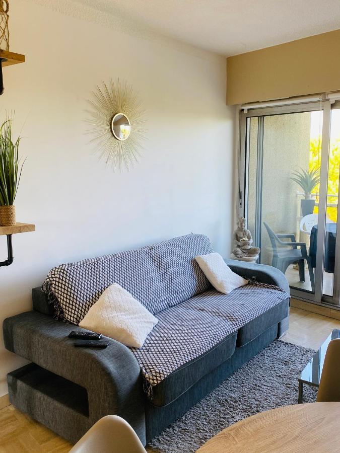 Appartement Cote D'Azur Plage - Piscine - Tennis Вільнев-Лубе Екстер'єр фото